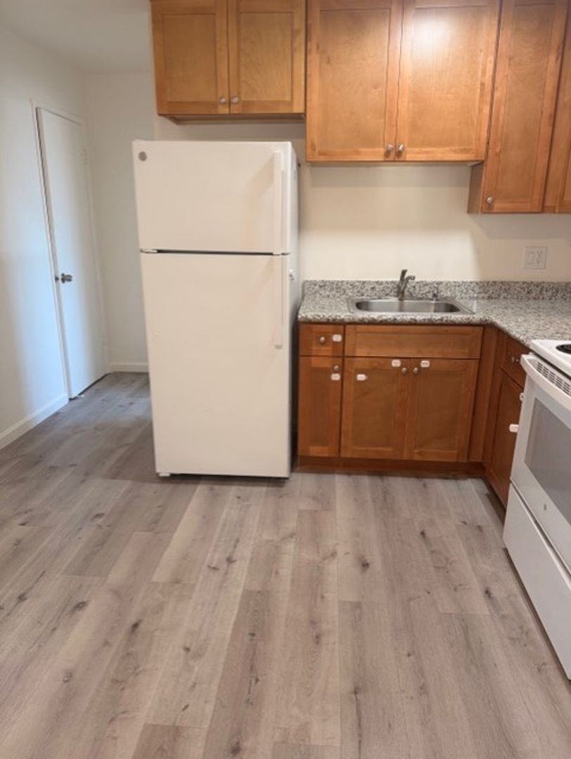 29163 Dixon Street - Hayward - California - 2 bed, 1 bath rental property