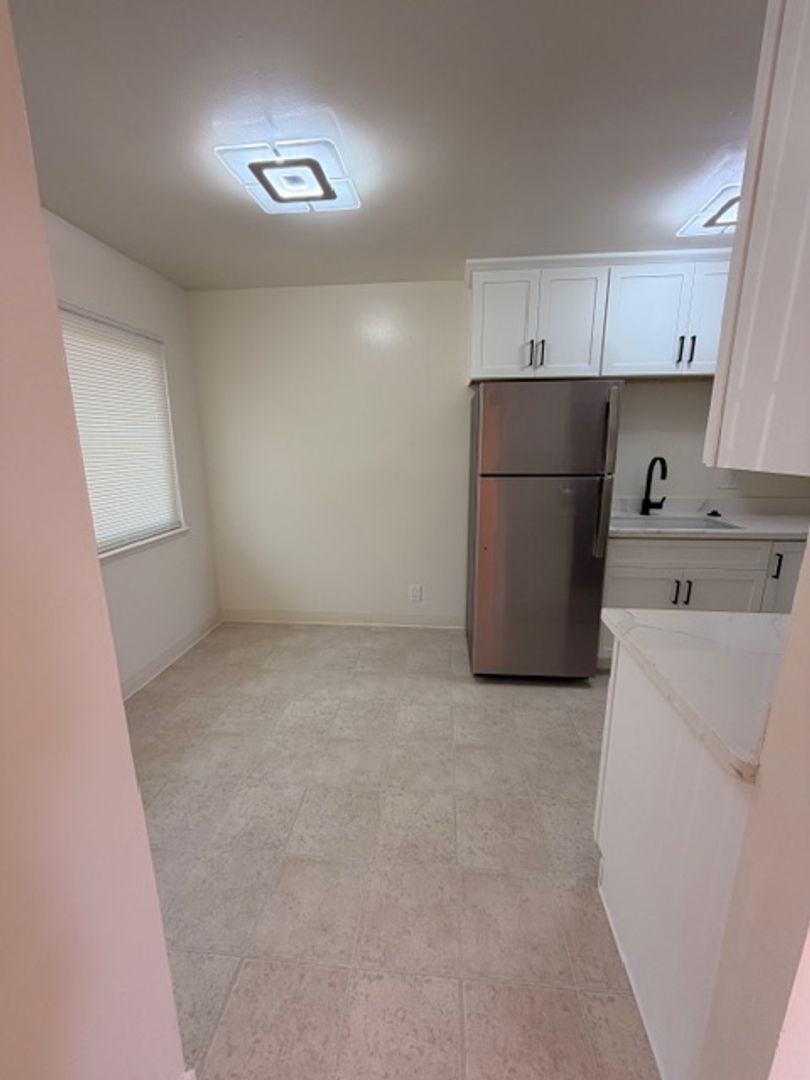 29163 Dixon Street - Hayward - California - 2 bed, 1 bath rental property