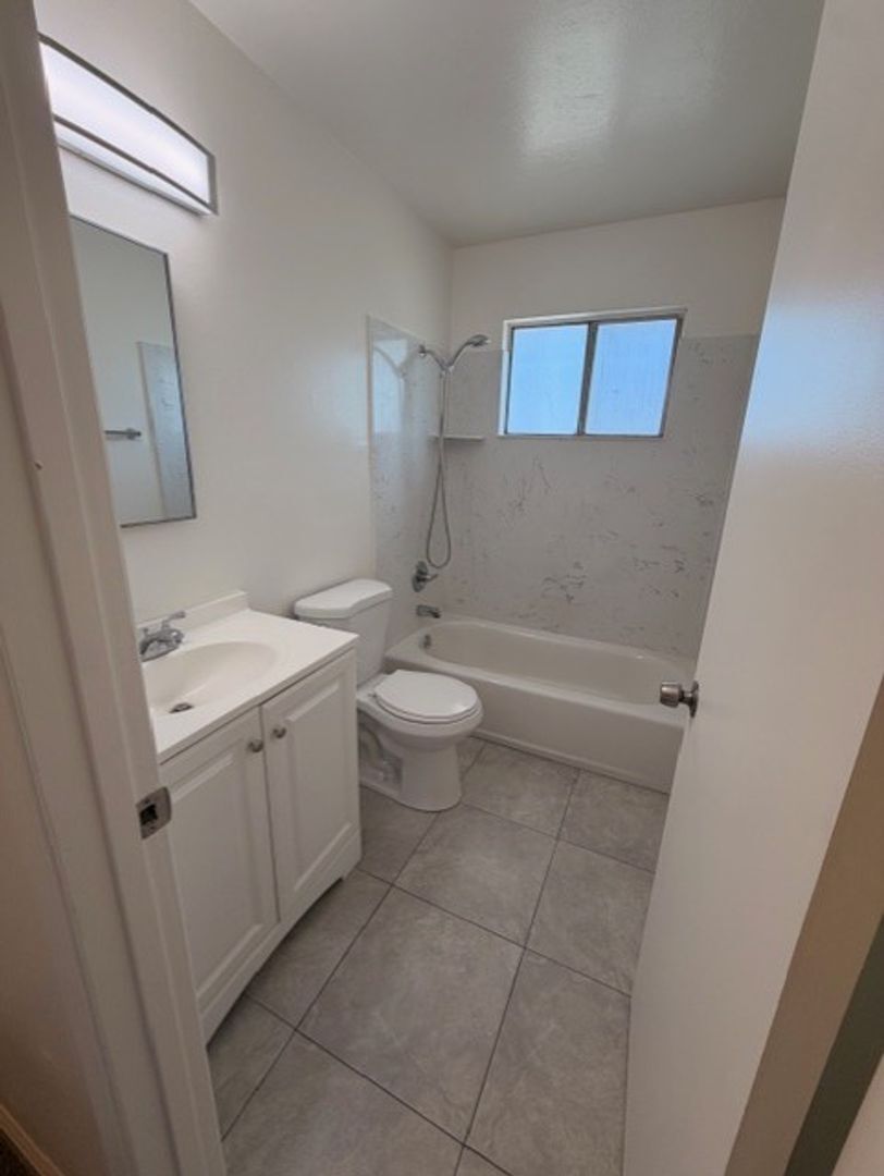 29163 Dixon Street - Hayward - California - 2 bed, 1 bath rental property