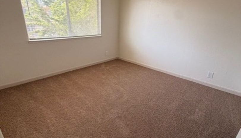 29163 Dixon Street - Hayward - California - 2 bed, 1 bath rental property