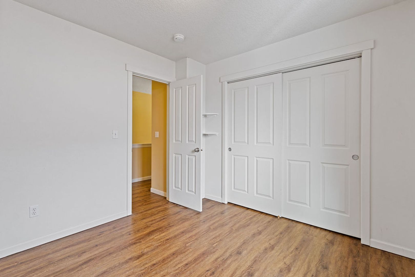 2934 SW Cascade Ave. Redmond, OR 97756 - Redmond - Oregon - 4 bed, 3 bath rental property