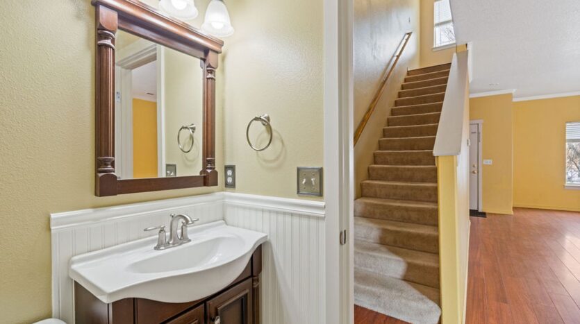 2934 SW Cascade Ave. Redmond, OR 97756 - Redmond - Oregon - 4 bed, 3 bath rental property