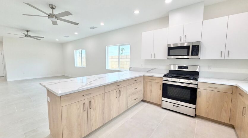 30125 - 30127 Avenida Juarez - 30125 - Cathedral City - California - 4 bed, 3 bath rental property