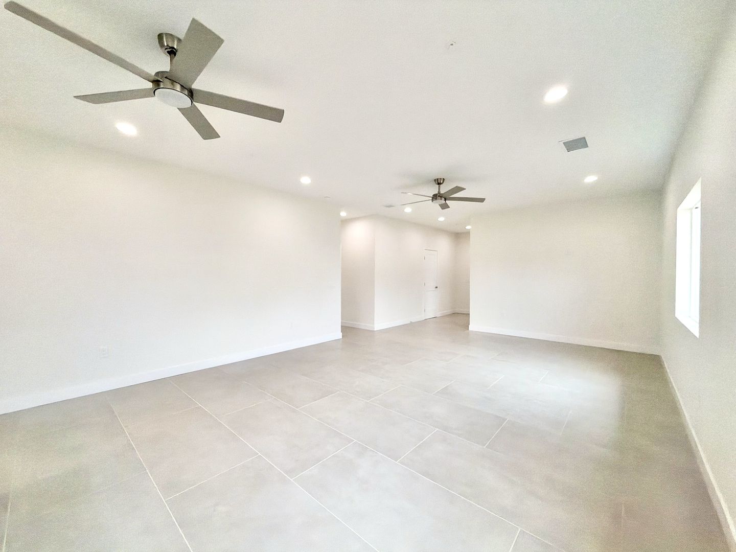 30125 - 30127 Avenida Juarez - 30125 - Cathedral City - California - 4 bed, 3 bath rental property