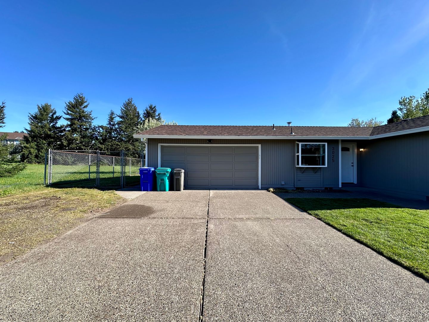 3025 NE 29th St - Gresham - Oregon - 3 bed, 1 bath rental property