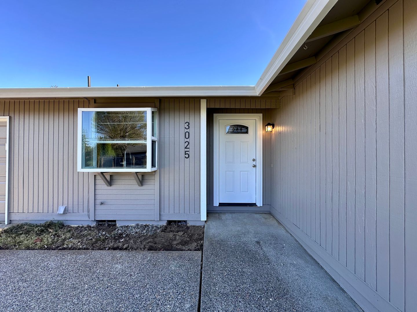 3025 NE 29th St - Gresham - Oregon - 3 bed, 1 bath rental property