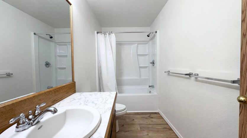 3025 NE 29th St - Gresham - Oregon - 3 bed, 1 bath rental property