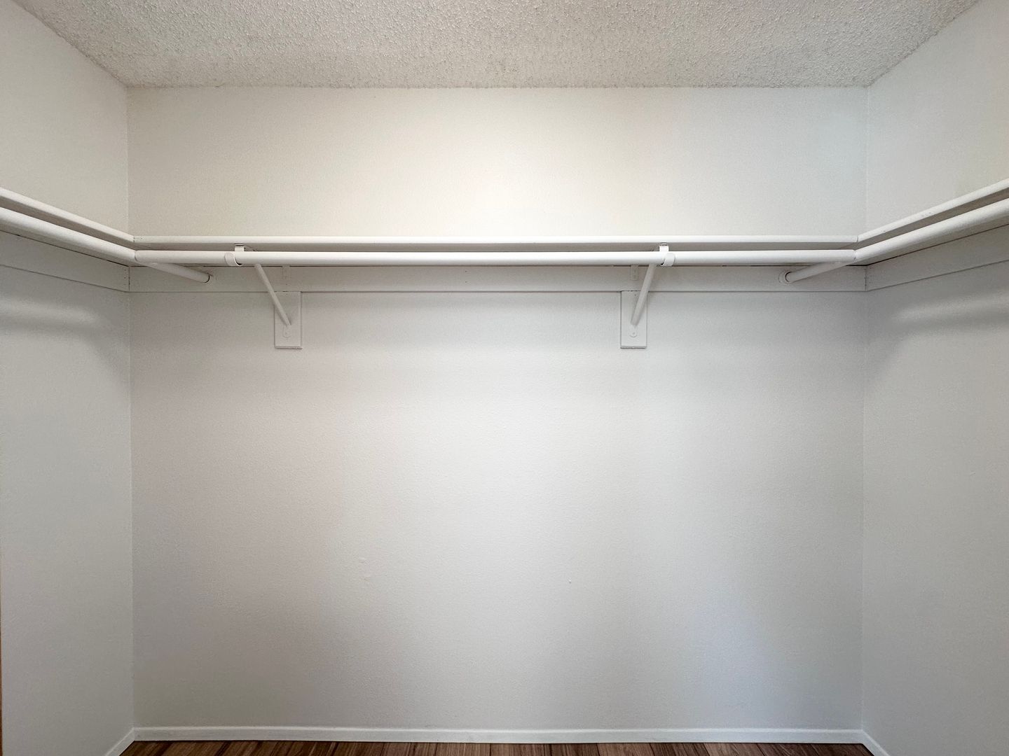 3025 NE 29th St - Gresham - Oregon - 3 bed, 1 bath rental property