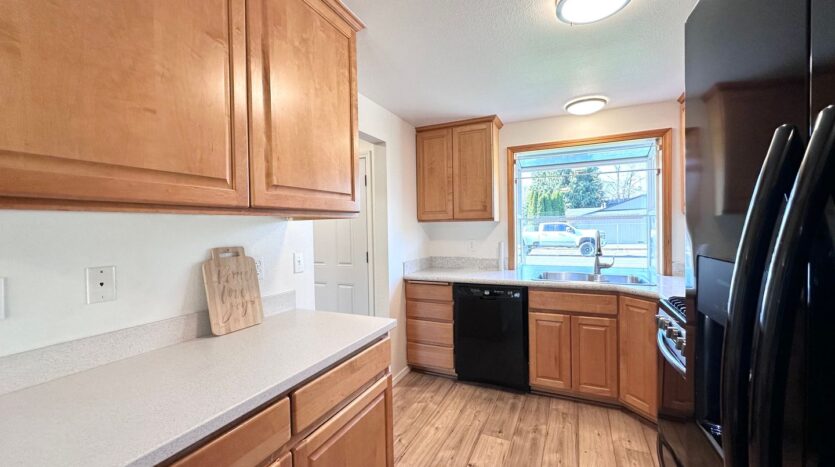3025 NE 29th St - Gresham - Oregon - 3 bed, 1 bath rental property