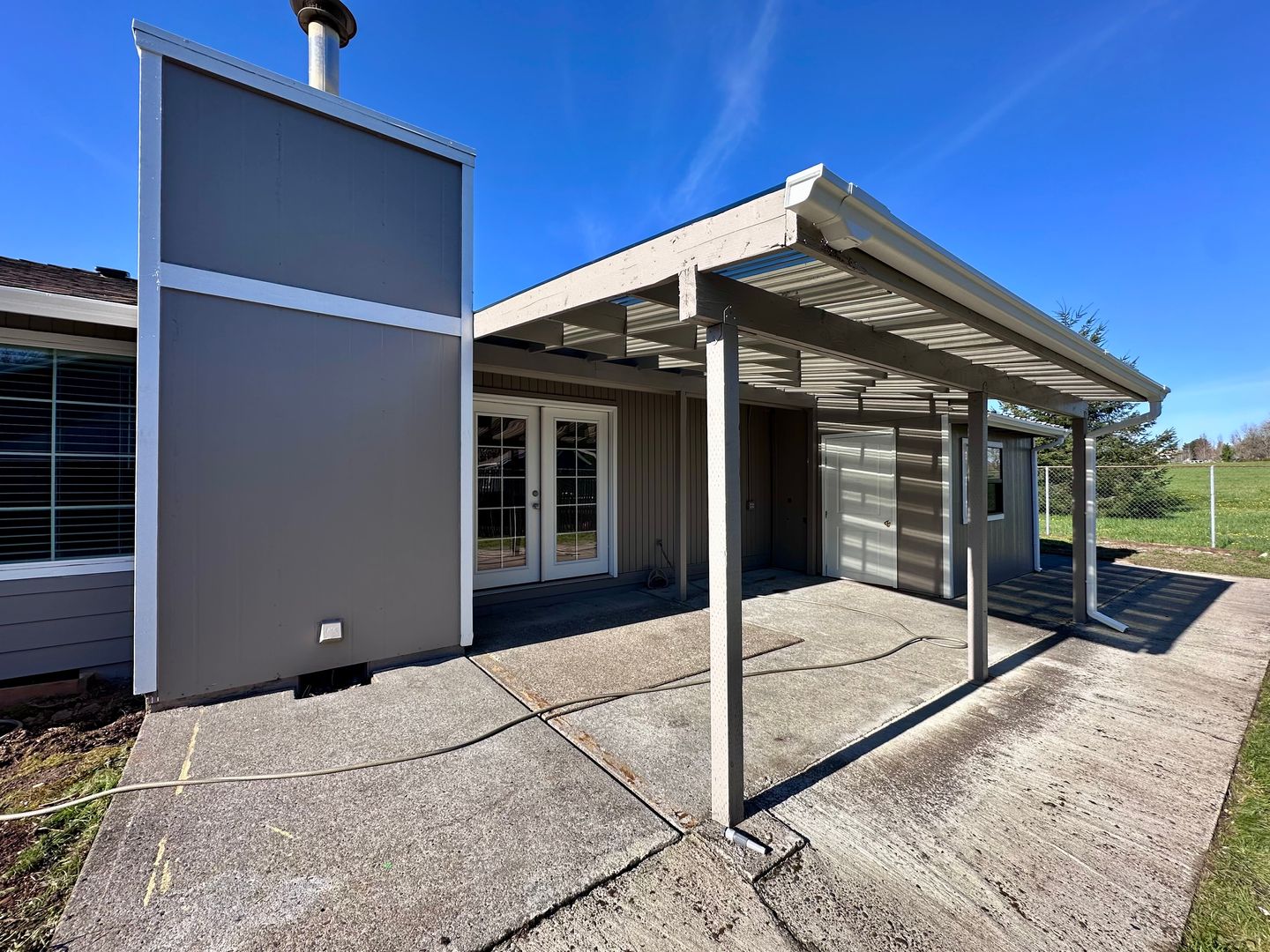 3025 NE 29th St - Gresham - Oregon - 3 bed, 1 bath rental property