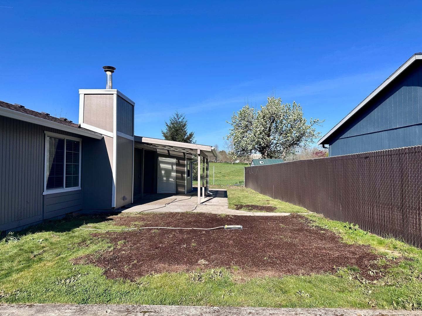 3025 NE 29th St - Gresham - Oregon - 3 bed, 1 bath rental property