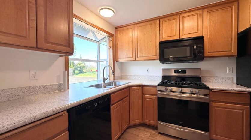 3025 NE 29th St - Gresham - Oregon - 3 bed, 1 bath rental property