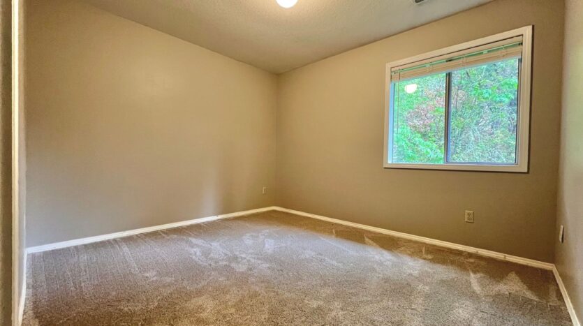 304-310 Cervantes Cir - Lake Oswego - Oregon - 3 bed, 2 bath rental property