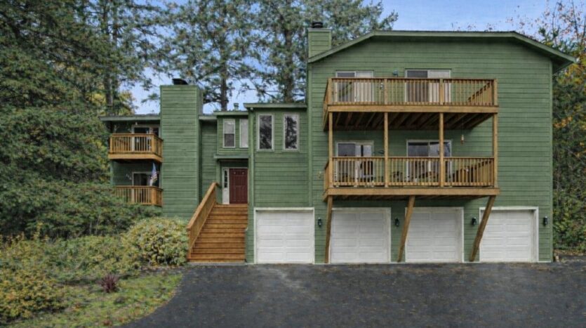 304 Cervantes Cir - Lake Oswego - Oregon - 3 bed, 2 bath rental property