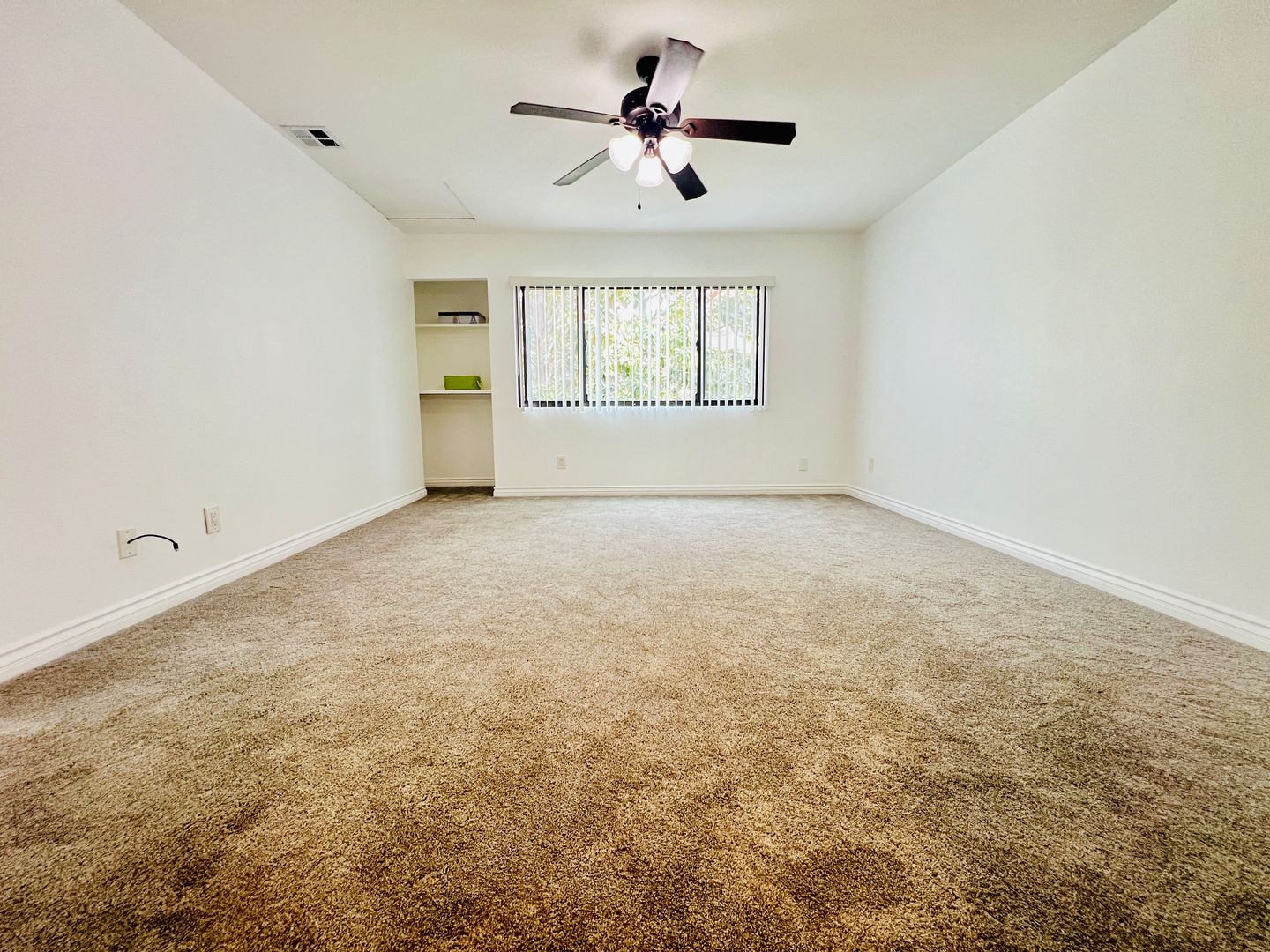 333 N. Melrose Drive Unit F - Vista - California - 1 bed, 1 bath rental property