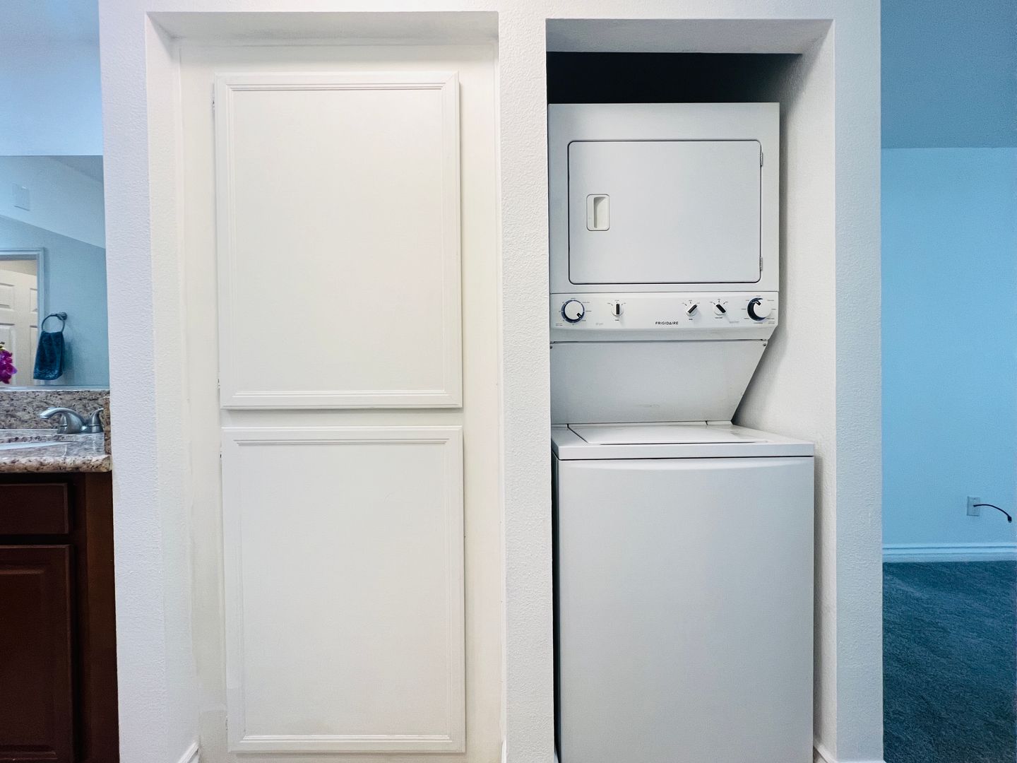 333 N. Melrose Drive Unit F - Vista - California - 1 bed, 1 bath rental property