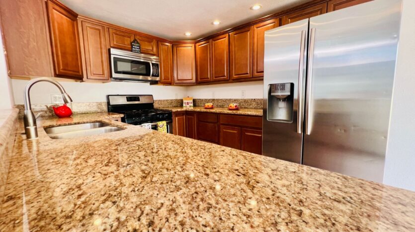 333 N. Melrose Drive Unit F - Vista - California - 1 bed, 1 bath rental property