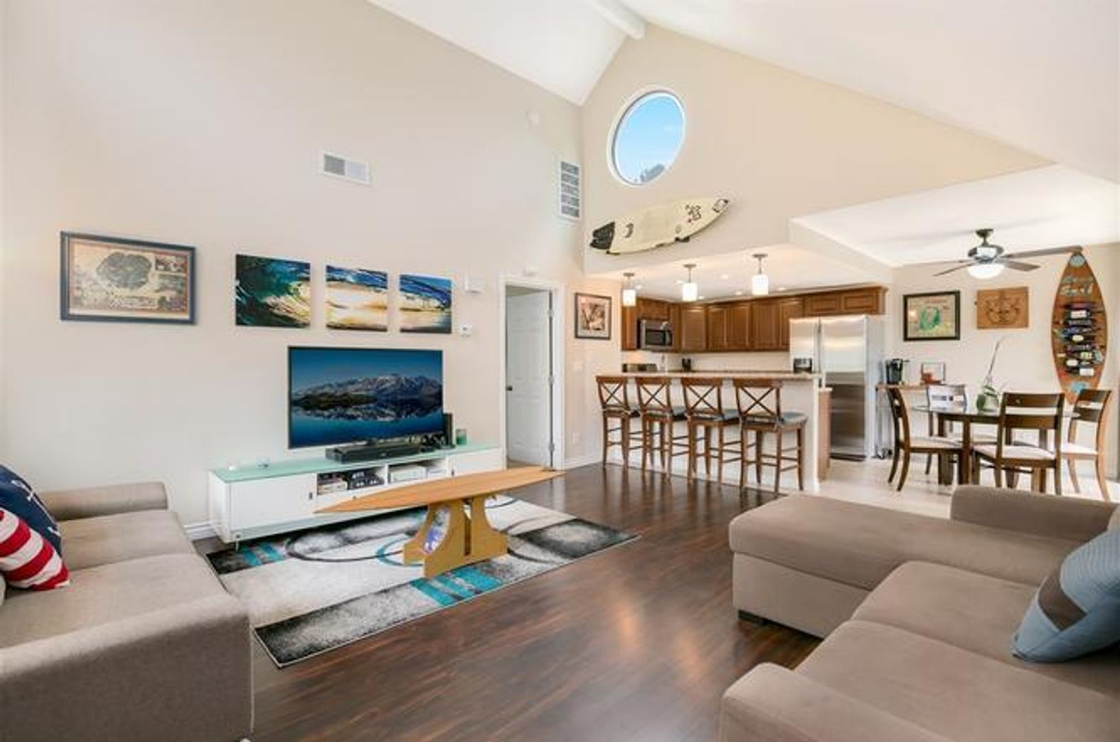 333 N. Melrose Drive Unit F - Vista - California - 1 bed, 1 bath rental property