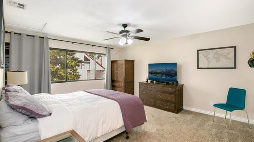 333 N. Melrose Drive Unit F - Vista - California - 1 bed, 1 bath rental property