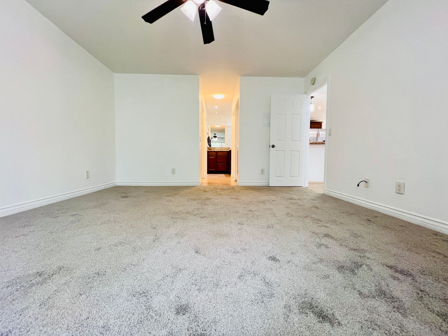 333 N. Melrose Drive Unit F - Vista - California - 1 bed, 1 bath rental property