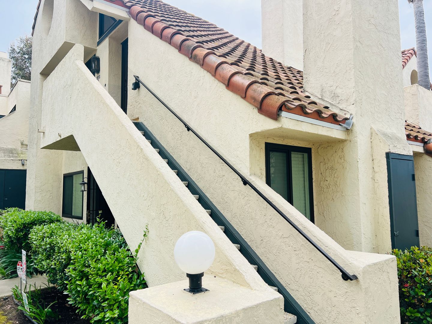 333 N. Melrose Drive Unit F - Vista - California - 1 bed, 1 bath rental property