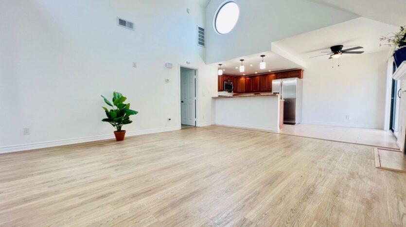 333 N. Melrose Drive Unit F - Vista - California - 1 bed, 1 bath rental property