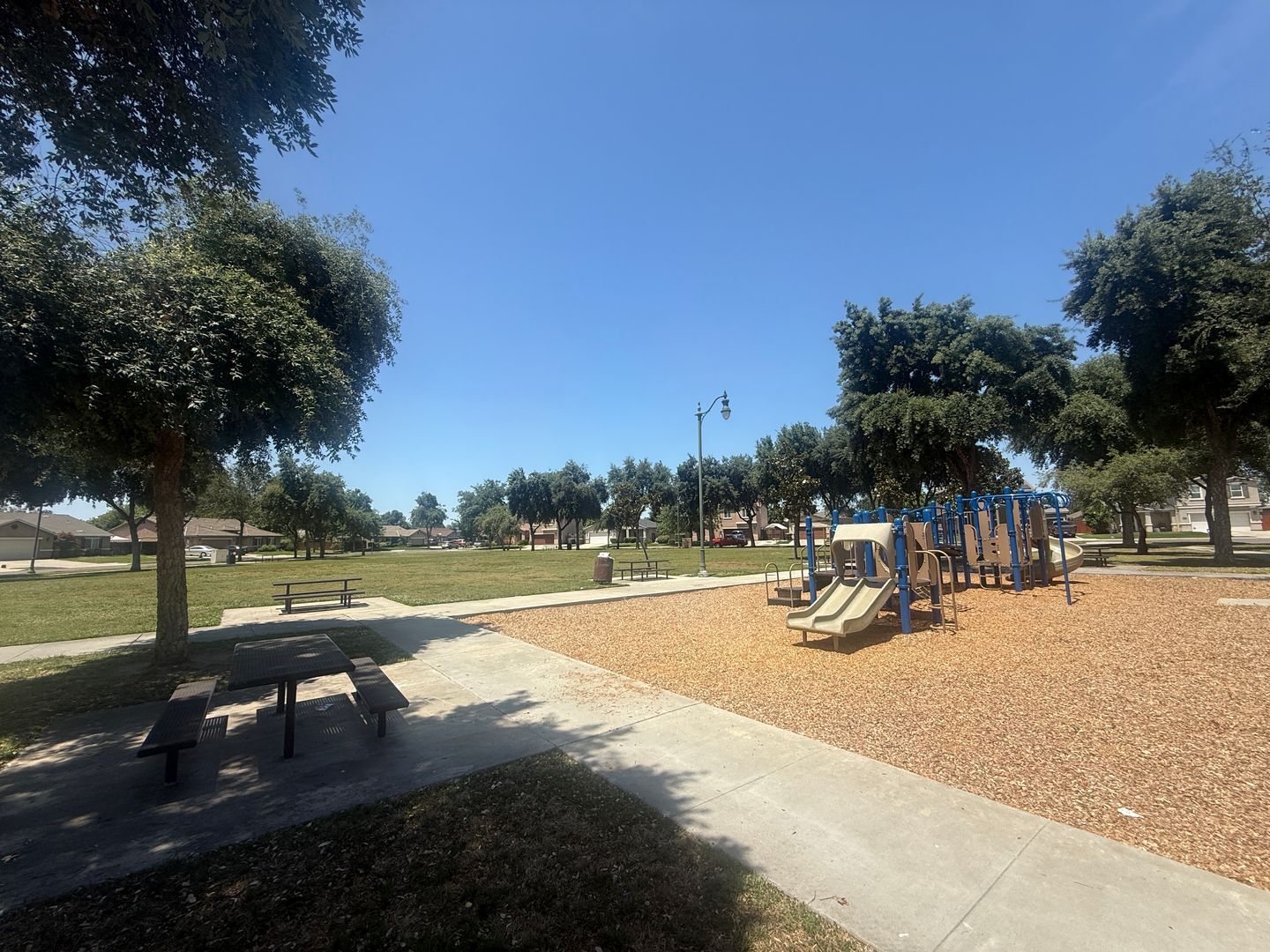 3331 N. Linda Vista St - Visalia - California - 3 bed, 2 bath rental property