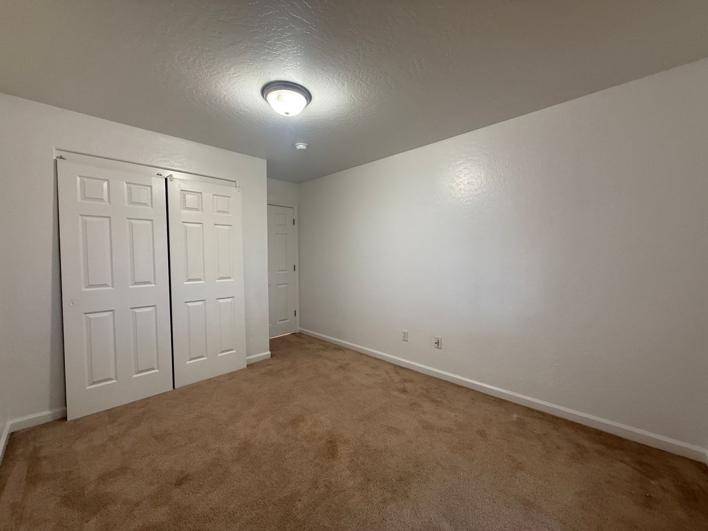 3331 N. Linda Vista St - Visalia - California - 3 bed, 2 bath rental property