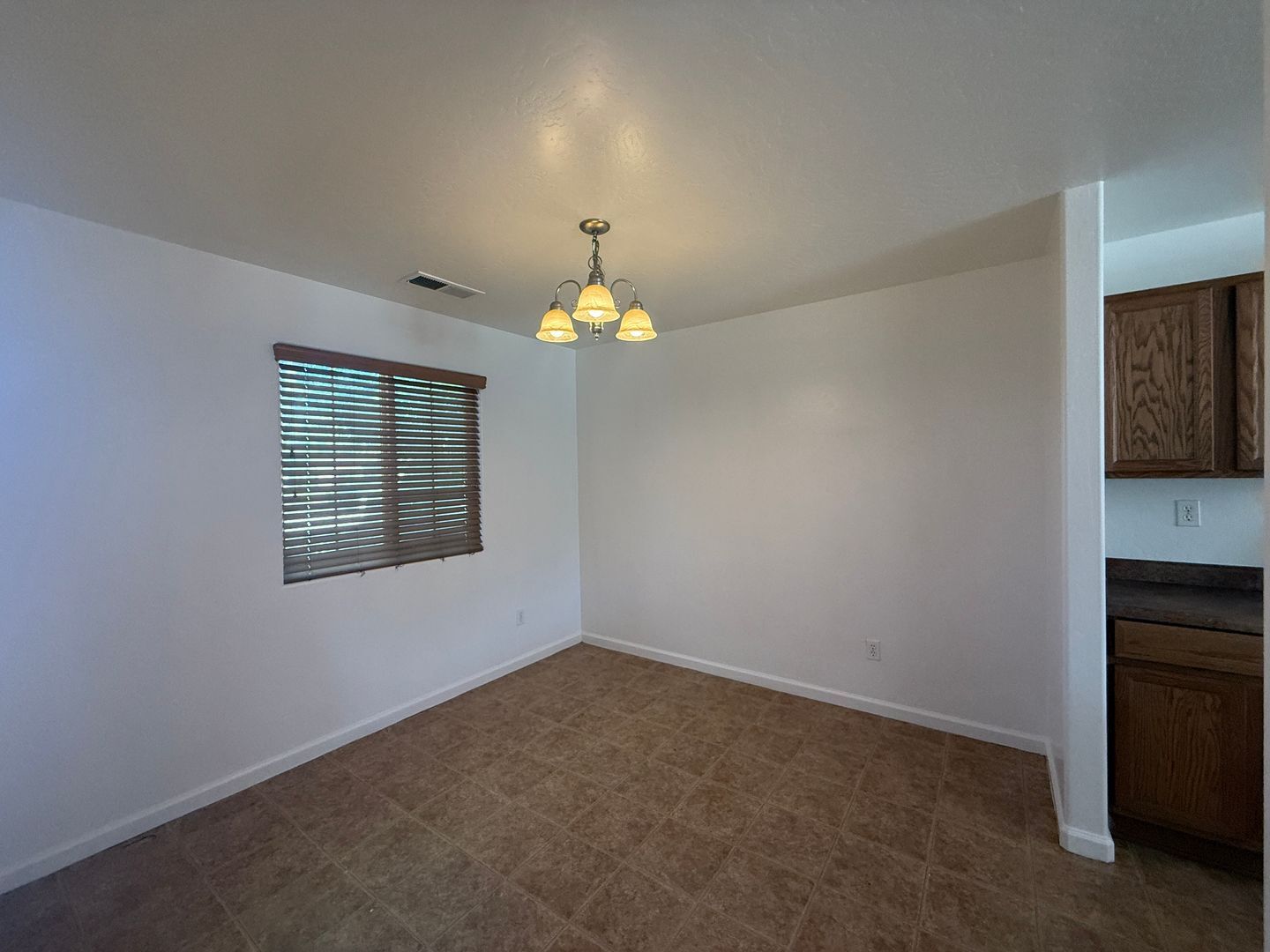 3331 N. Linda Vista St - Visalia - California - 3 bed, 2 bath rental property