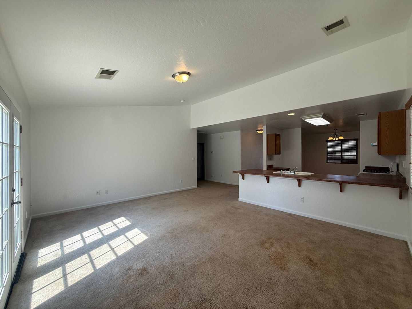 3331 N. Linda Vista St - Visalia - California - 3 bed, 2 bath rental property