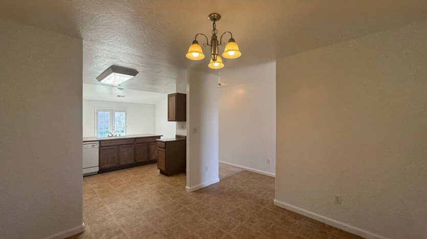 3331 N. Linda Vista St - Visalia - California - 3 bed, 2 bath rental property