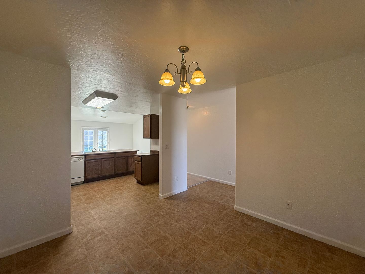3331 N. Linda Vista St - Visalia - California - 3 bed, 2 bath rental property