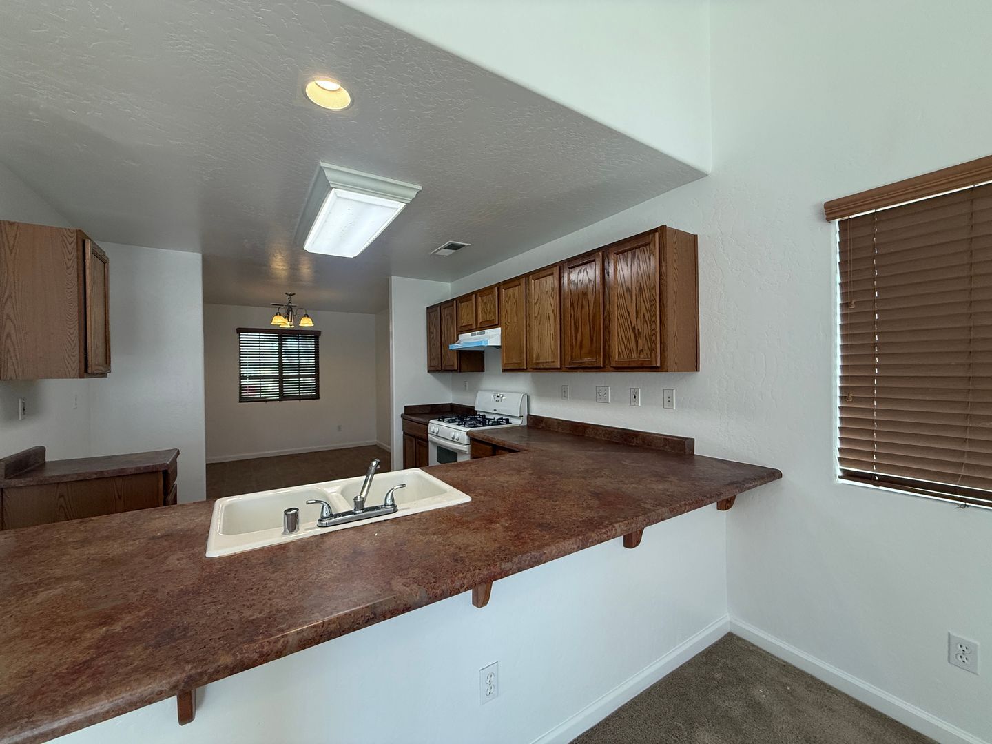 3331 N. Linda Vista St - Visalia - California - 3 bed, 2 bath rental property