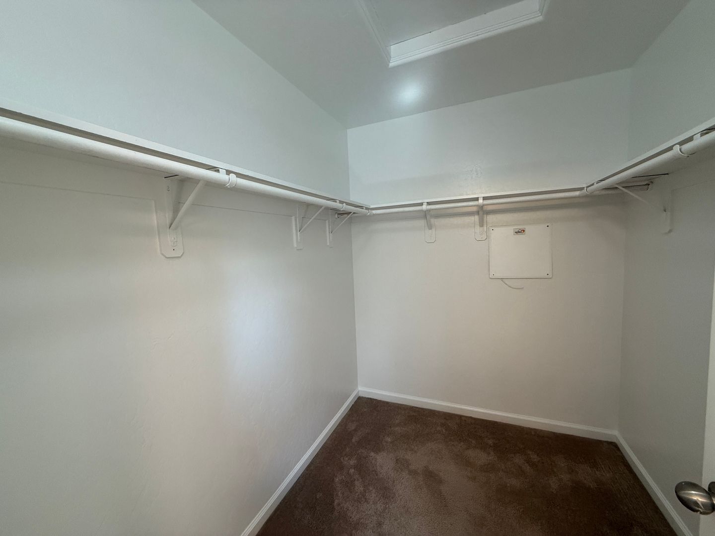 3331 N. Linda Vista St - Visalia - California - 3 bed, 2 bath rental property