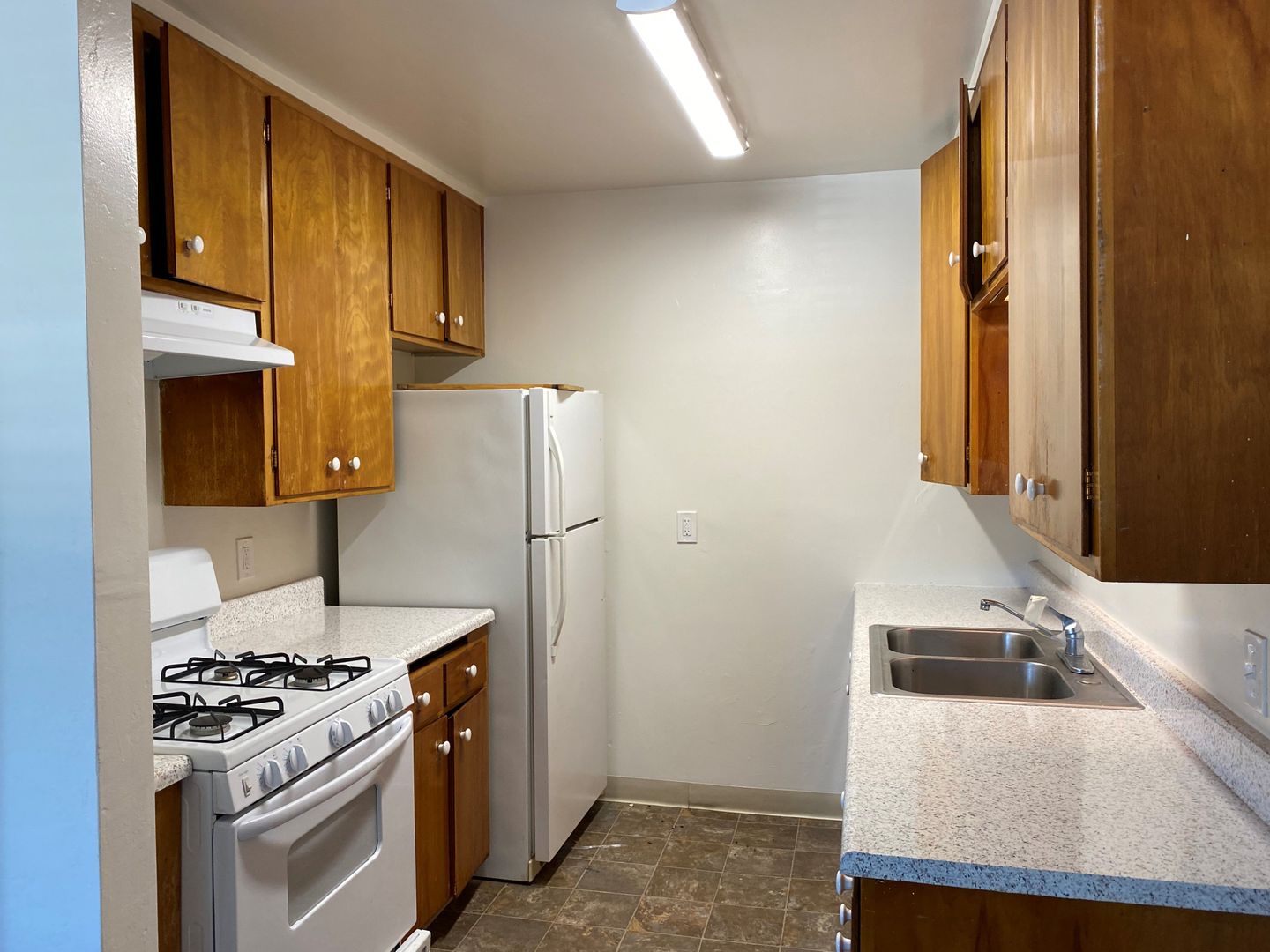 336 Claydelle Avenue - Unit 10 - El Cajon - California - 1 bed, 1 bath rental property