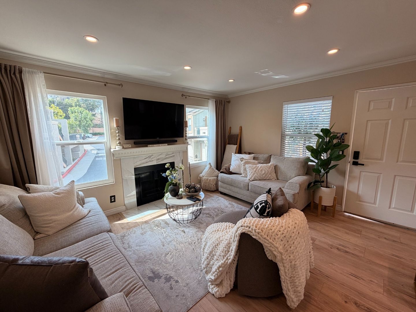 3432 Hathaway Ave Unit 231  - Long Beach - California - 2 bed, 2 bath rental property