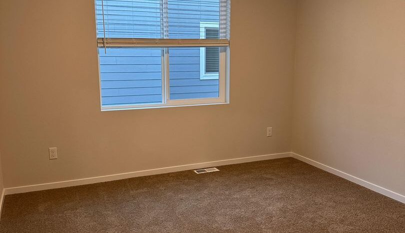 3466 183rd Street Ct E - Parkland - Washington - 4 bed, 2.5 bath rental property