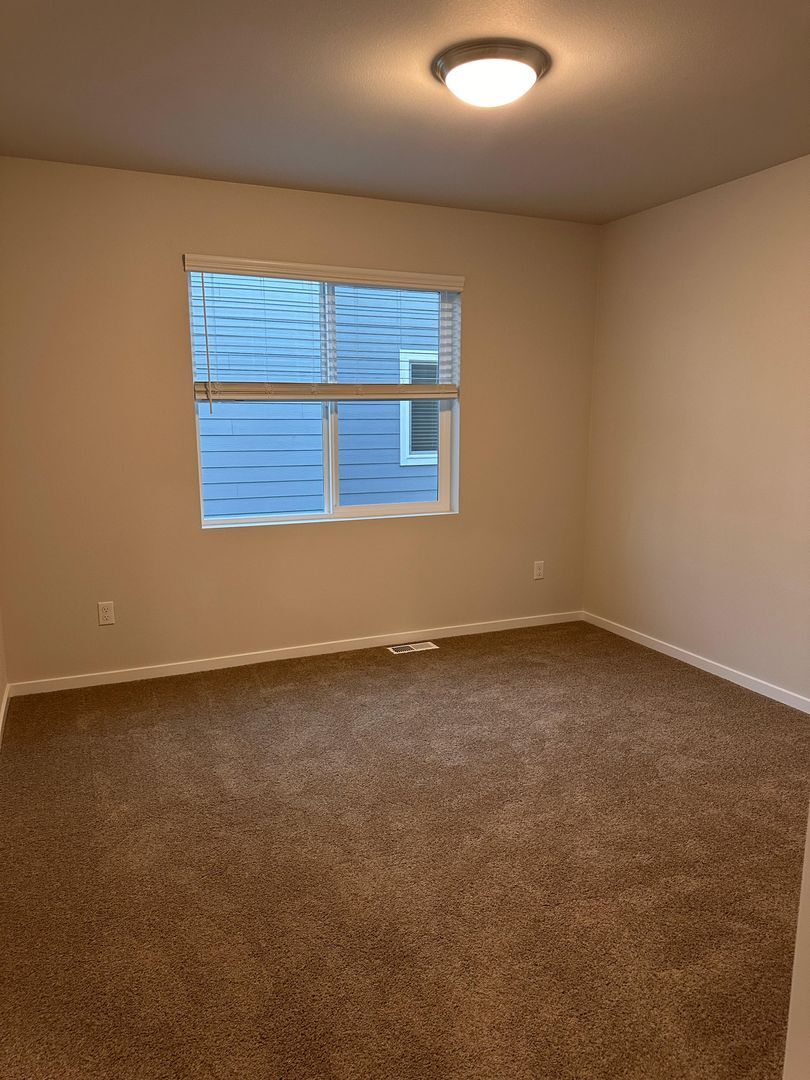 3466 183rd Street Ct E - Parkland - Washington - 4 bed, 2.5 bath rental property