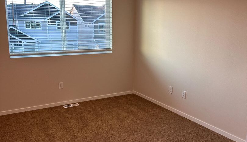 3466 183rd Street Ct E - Parkland - Washington - 4 bed, 2.5 bath rental property