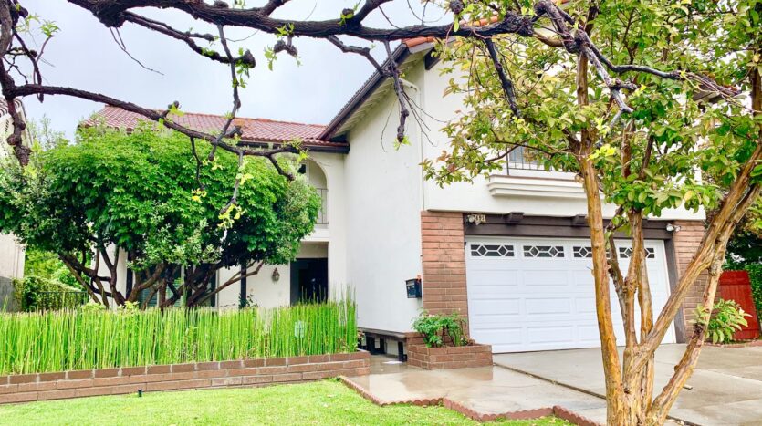 3491 Eboe St. - Irvine - California - 5 bed, 2.5 bath rental property