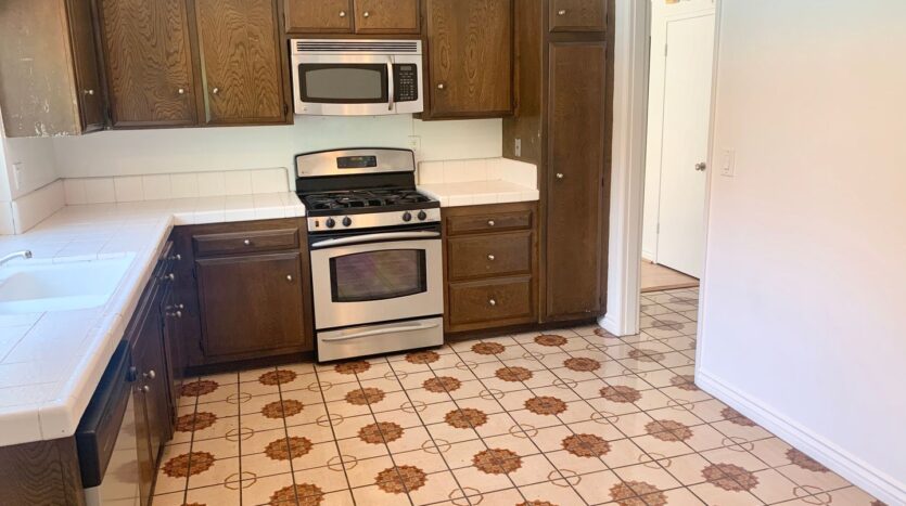 3491 Eboe St. - Irvine - California - 5 bed, 2.5 bath rental property