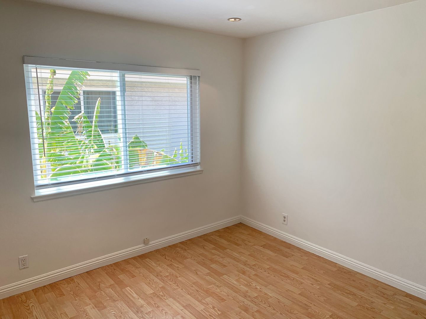 3491 Eboe St. - Irvine - California - 5 bed, 2.5 bath rental property