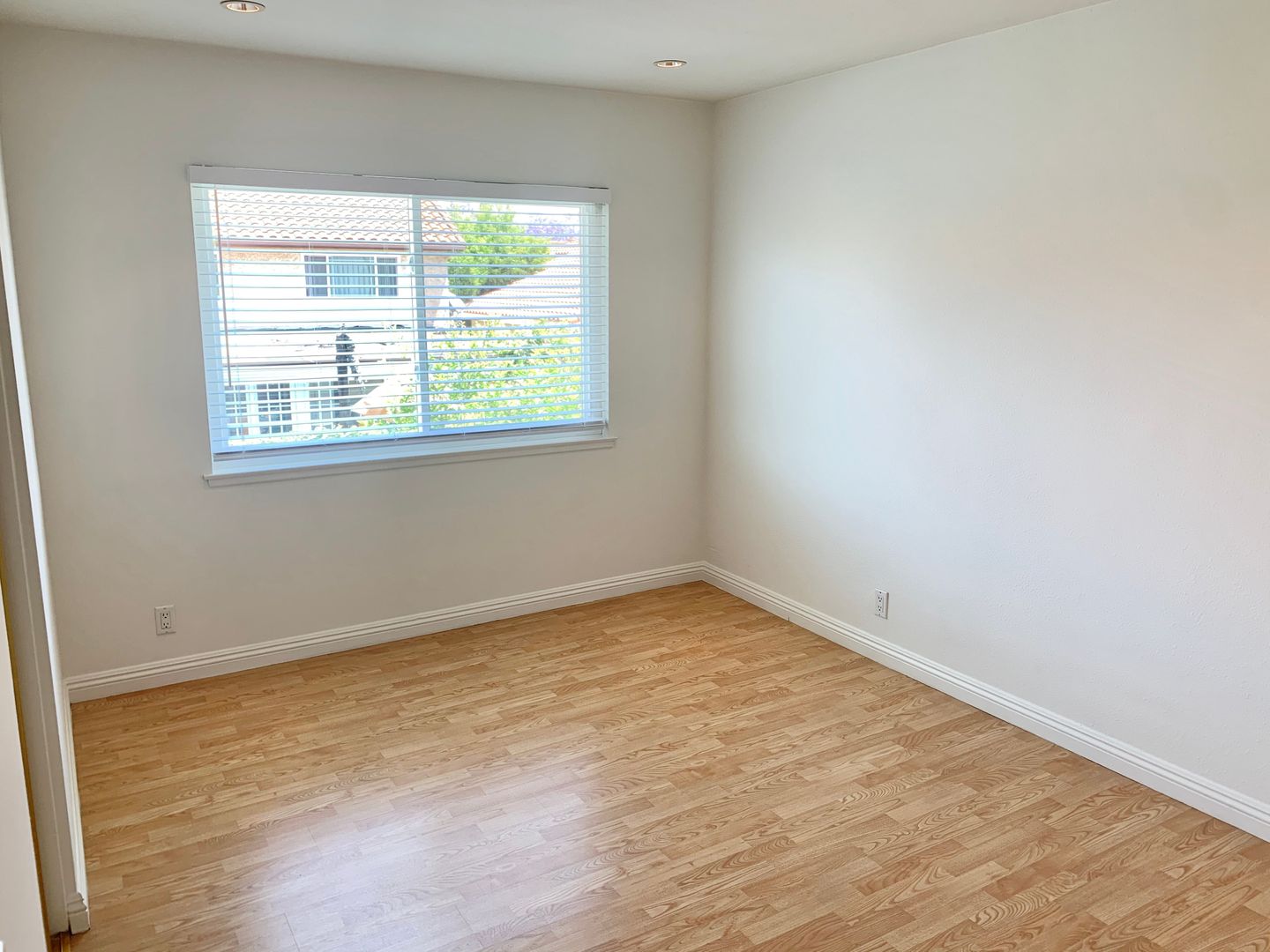 3491 Eboe St. - Irvine - California - 5 bed, 2.5 bath rental property