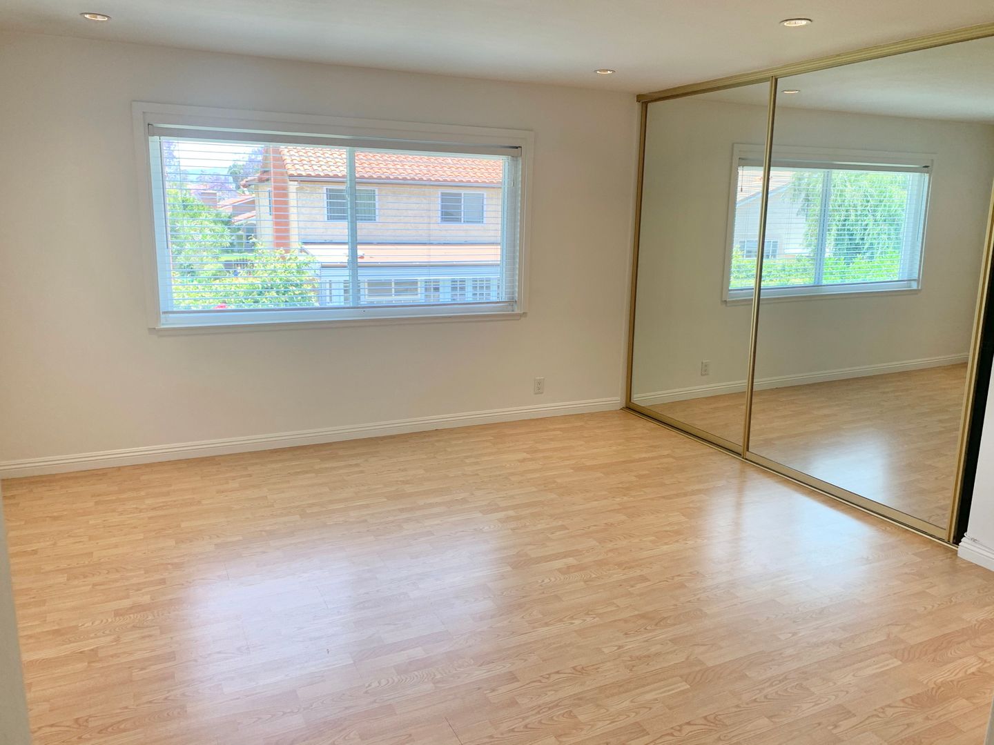 3491 Eboe St. - Irvine - California - 5 bed, 2.5 bath rental property