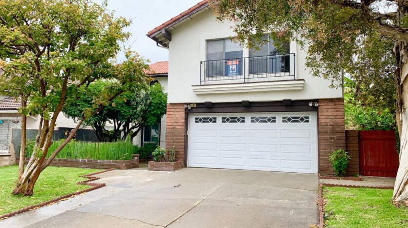 3491 Eboe St. - Irvine - California - 5 bed, 2.5 bath rental property