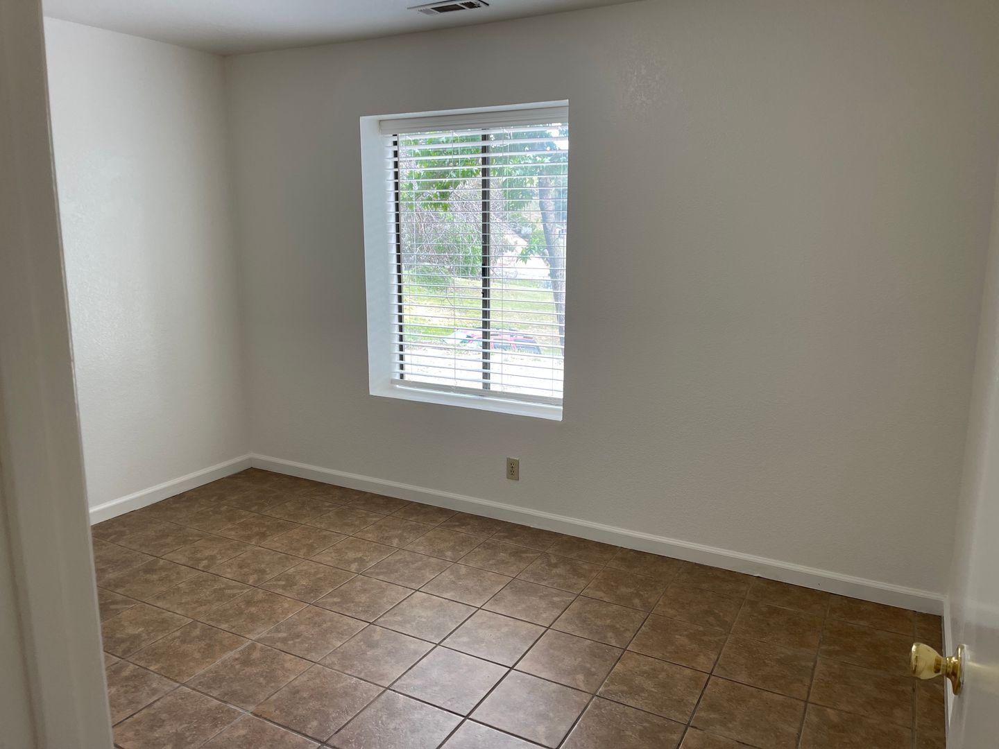 3664 Laurent Lane - Valley Springs - California - 3 bed, 2 bath rental property