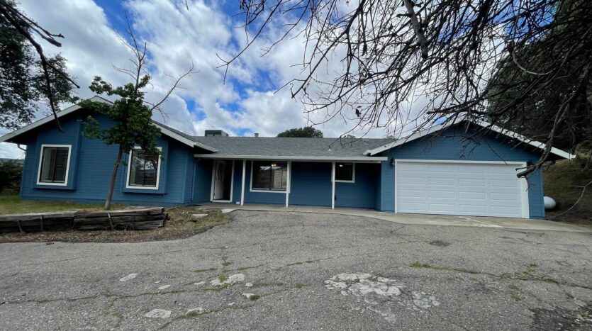 3664 Laurent Lane - Valley Springs - California - 3 bed, 2 bath rental property
