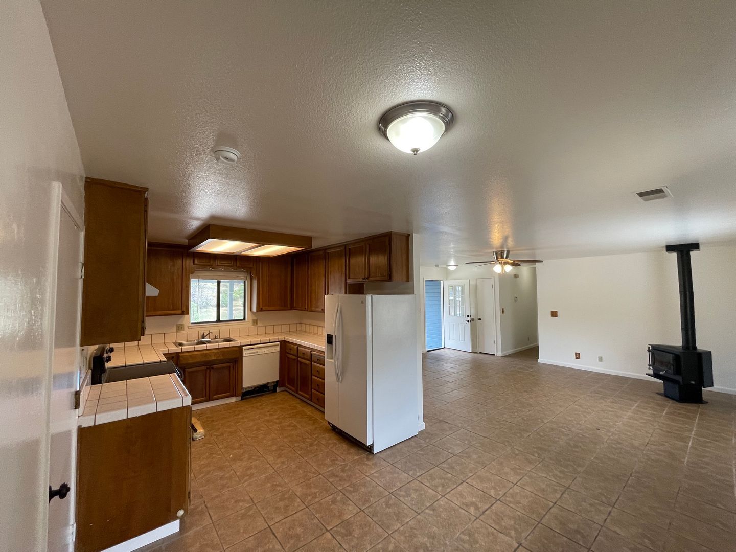 3664 Laurent Lane - Valley Springs - California - 3 bed, 2 bath rental property