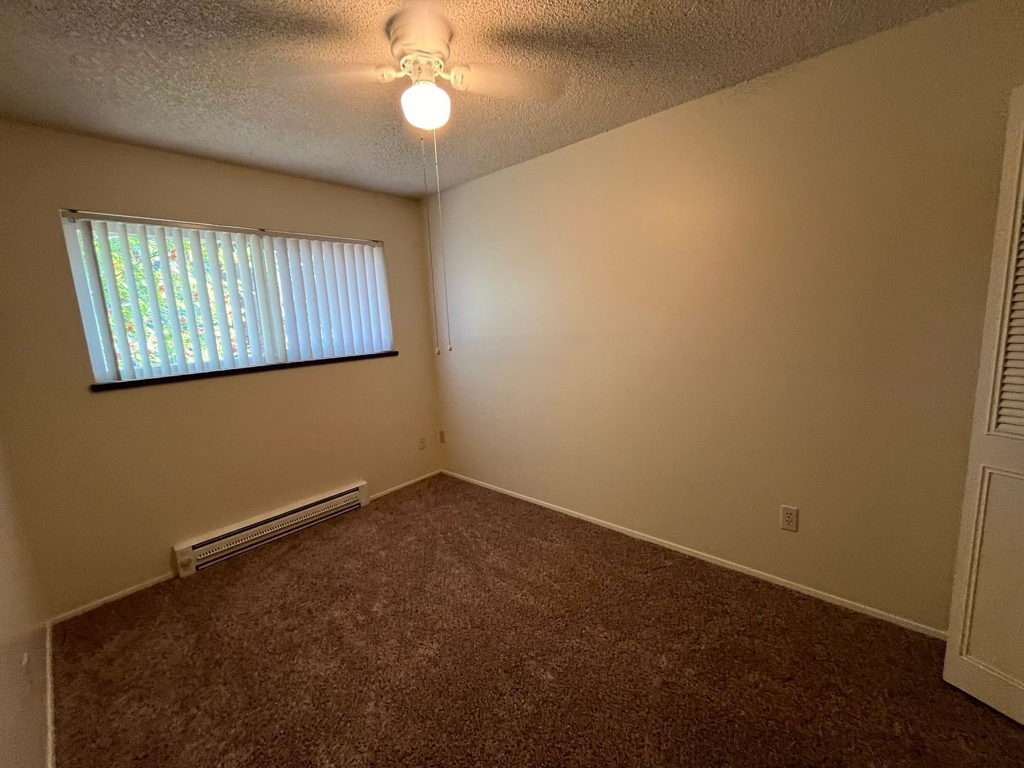 37950 HWY 26 - #16 - Sandy - Oregon - 2 bed, 1 bath rental property