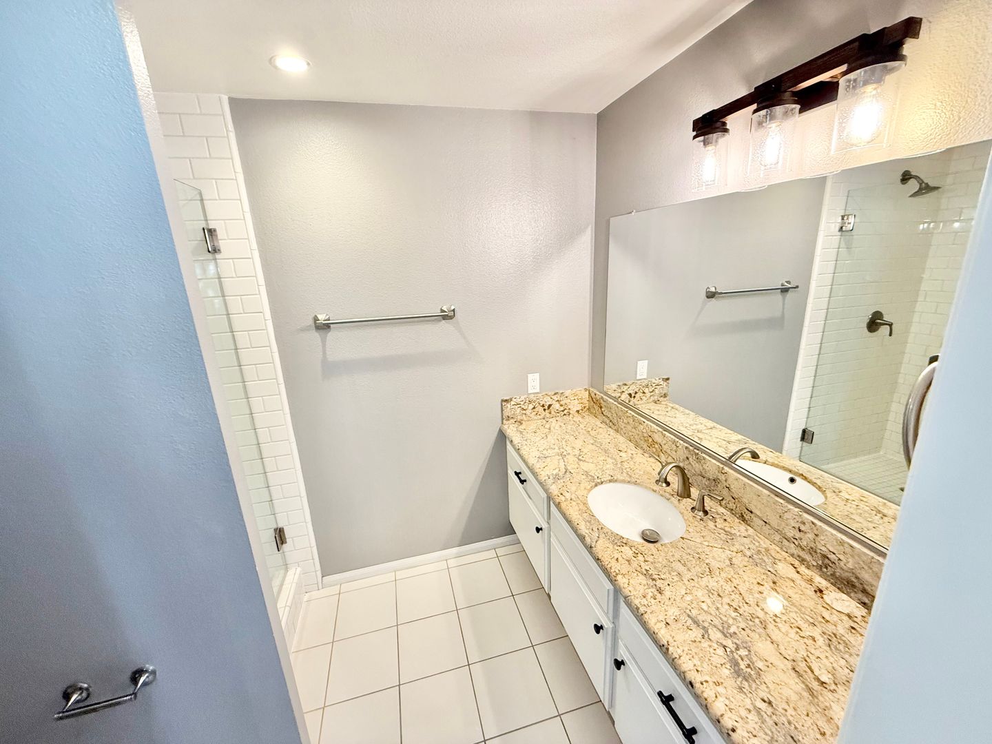 380 W Wilson B103  - Costa Mesa - California - 3 bed, 3 bath rental property